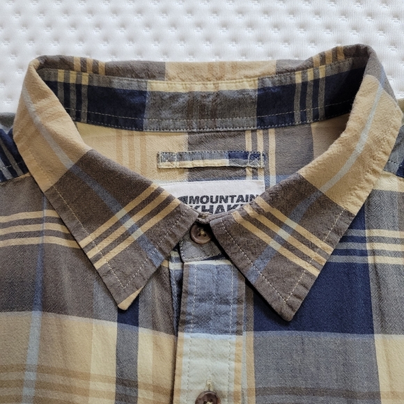 Mountain Khakis Plaid Short Sleeve Button Up - Picture 3 of 10